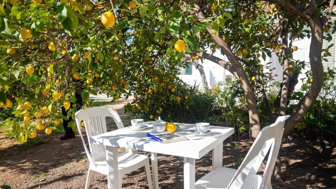 Appartamenti Melograno E Fico Loculi Extérieur photo