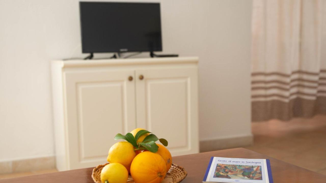 Appartamenti Melograno E Fico Loculi Extérieur photo