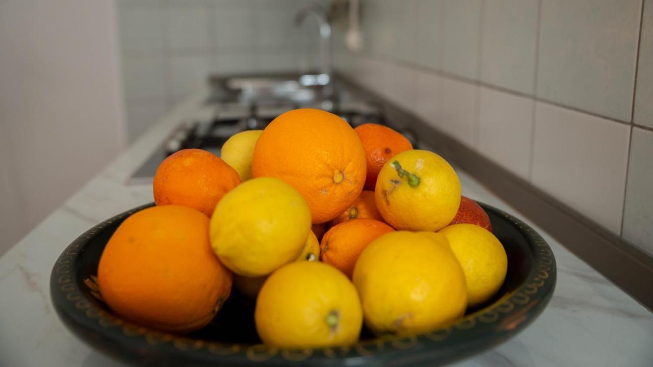 Appartamenti Melograno E Fico Loculi Extérieur photo