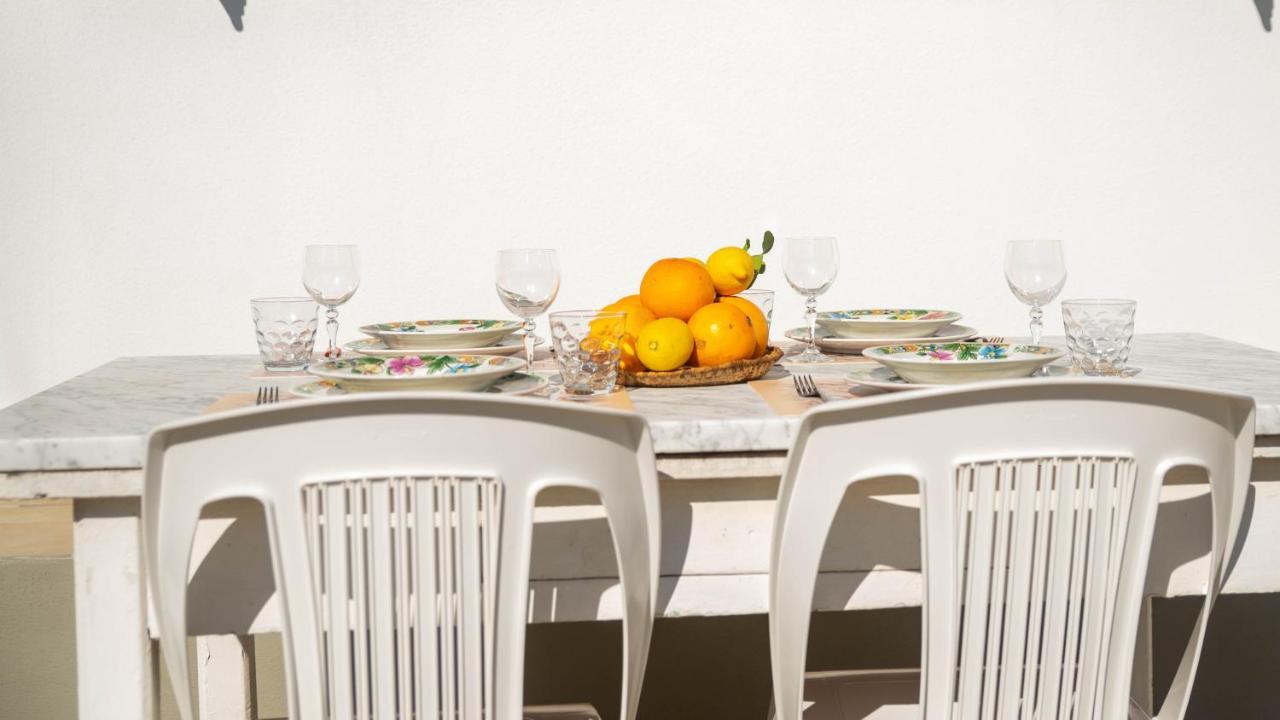 Appartamenti Melograno E Fico Loculi Extérieur photo